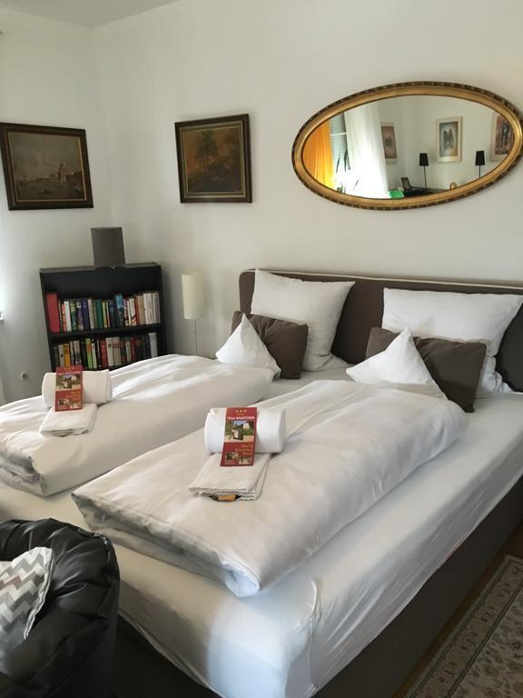 Hotel B&B Bredl In Der Villa Ballestrem Штраубинг Экстерьер фото