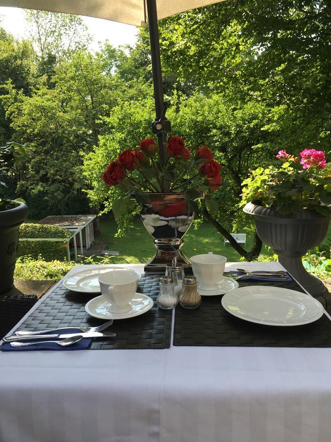 Hotel B&B Bredl In Der Villa Ballestrem Штраубинг Экстерьер фото